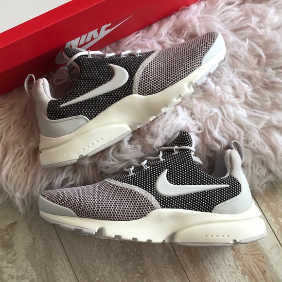 NWT Nike Presto fly special edition! - Picture 4 of 8